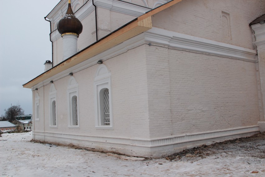 Церковь Воскресения Христова, Вятское (Некрасовский район, Ярославская область). архитектурные детали