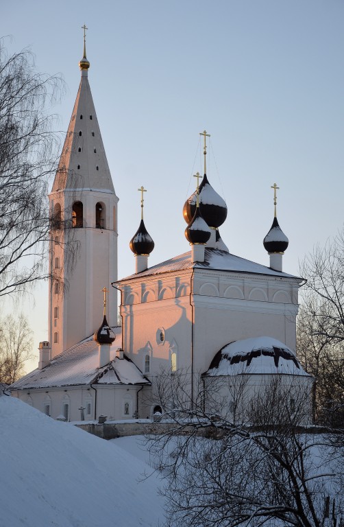 Церковь Воскресения Христова, Вятское (Некрасовский район, Ярославская область). фасады