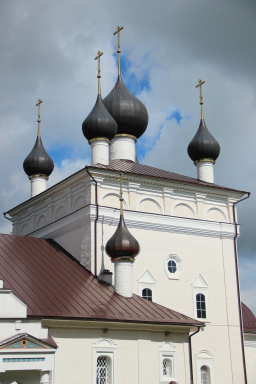 Церковь Воскресения Христова, Вятское (Некрасовский район, Ярославская область). архитектурные детали