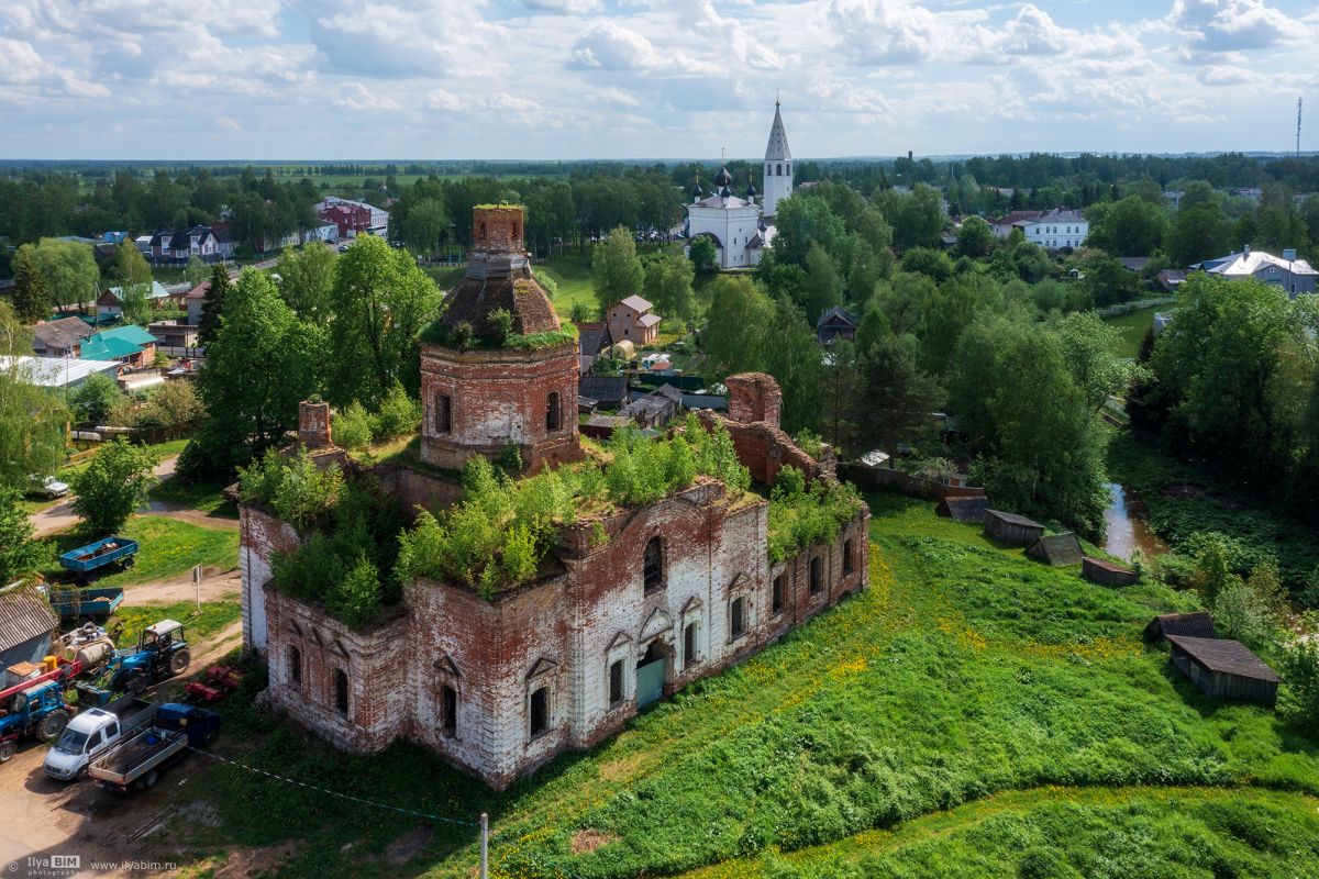 Церковь Успения Пресвятой Богородицы, Вятское (Некрасовский район, Ярославская область). фасады