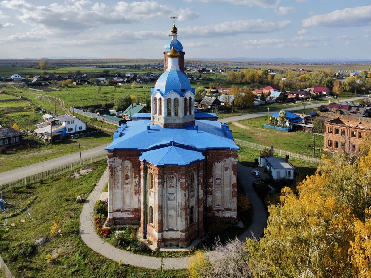 Церковь Тихвинской иконы Божией Матери, Губернское (Аргаяшский район, Челябинская область). фасады, Восточный фасад