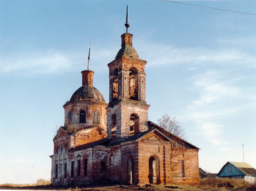 Лучинское. Церковь Николая Чудотворца. фасады