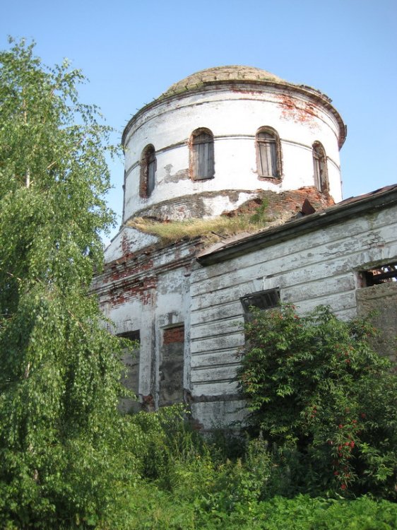 Церковь Успения Пресвятой Богородицы, Александрово (Краснооктябрьский район, Нижегородская область). архитектурные детали, Основной объём