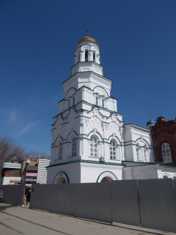 Саратов. Церковь Митрофана Воронежского. фасады