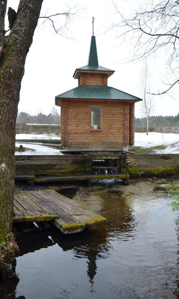 Часовня Космы и Дамиана, Холмецкий Хутор (Брасовский район, Брянская область). фасады