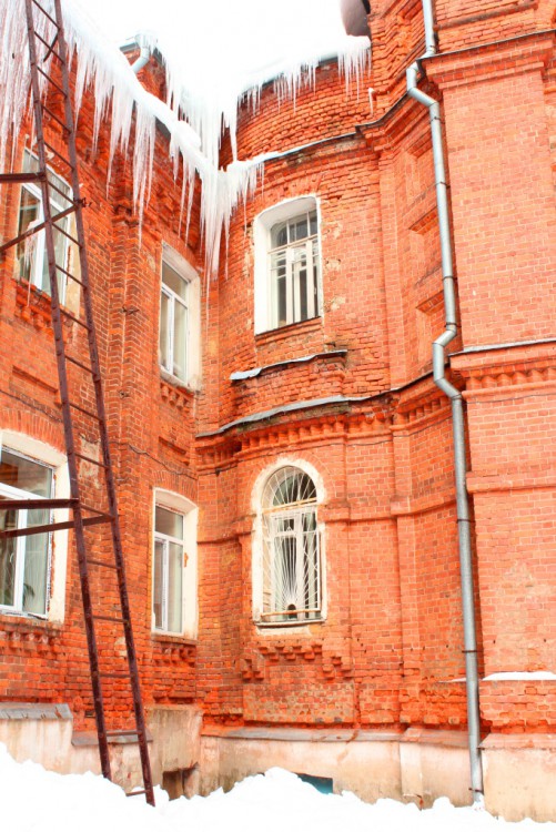 Церковь Марии Магдалины, Лоза (Сергиево-Посадский городской округ, Московская область). архитектурные детали, Фрагмент южного фасада