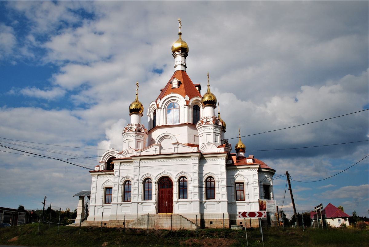 Церковь Успения Пресвятой Богородицы, Верхняя Сысерть (Сысертский район (Сысертский ГО и Арамильский ГО), Свердловская область). фасады