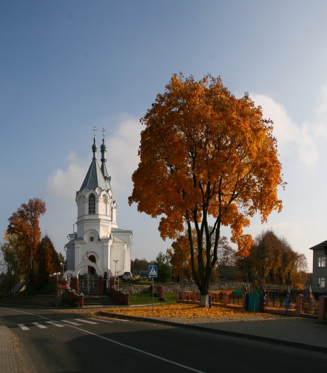 Церковь Рождества Пресвятой Богородицы, Куренец (Вилейский район, Беларусь, Минская область). общий вид в ландшафте