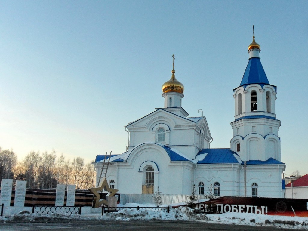 Садовый. Церковь Нины равноапостольной. фасады