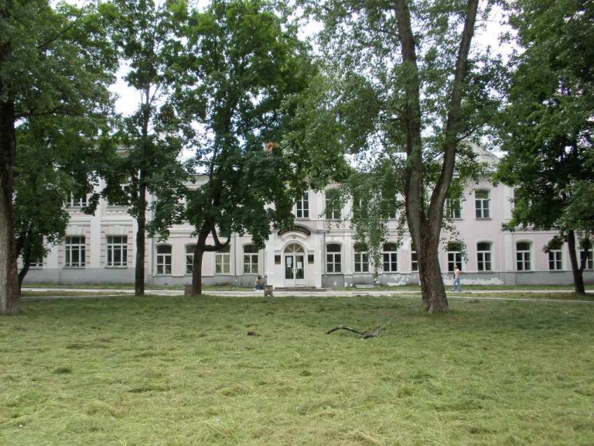 Церковь Александра Невского при мужской гимназии, Сергиев Посад (Сергиево-Посадский городской округ, Московская область). фасады