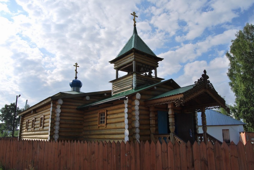 Церковь Алексия, человека Божия, Новоалексеевское (Первоуральск (ГО Первоуральск), Свердловская область). общий вид в ландшафте