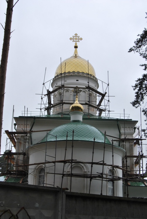 Церковь Иоанна Воина, Новоберёзовский (Берёзовский (Берёзовский ГО), Свердловская область). общий вид в ландшафте