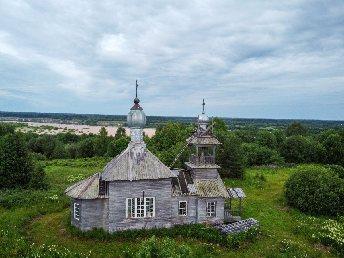 Церковь Димитрия Солунского, Корбала (Шенкурский район, Архангельская область). фасады