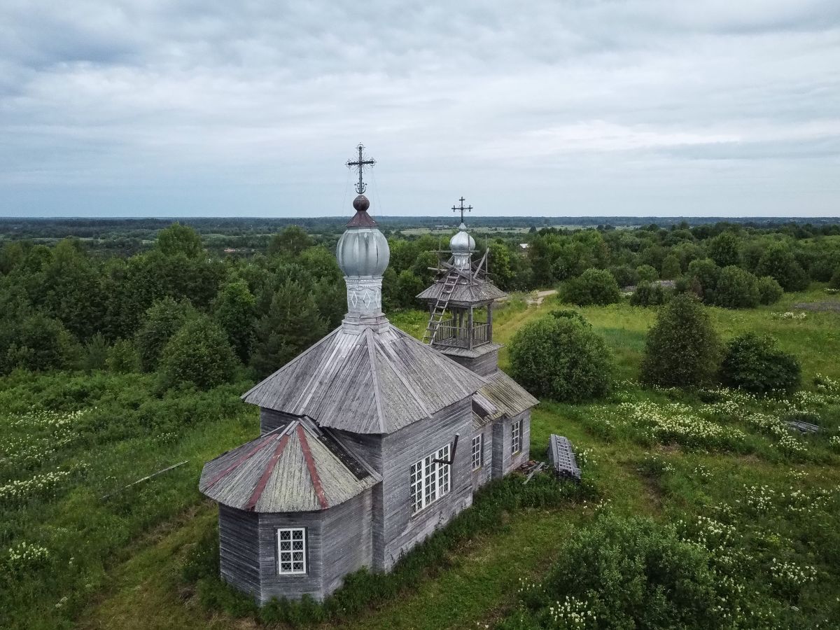 Церковь Димитрия Солунского, Корбала (Шенкурский район, Архангельская область). фасады