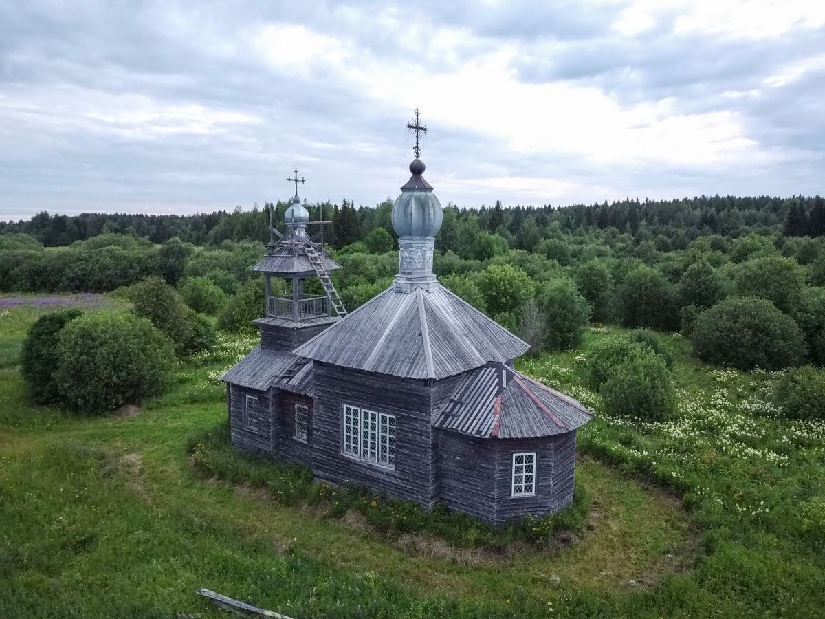 Церковь Димитрия Солунского, Корбала (Шенкурский район, Архангельская область). фасады