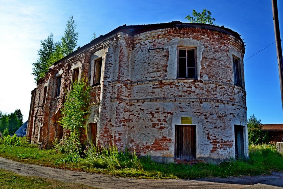 Шенкурск. Церковь Сретения Господня. фасады