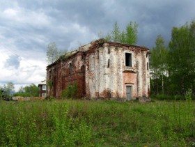 Шенкурск. Церковь Сретения Господня