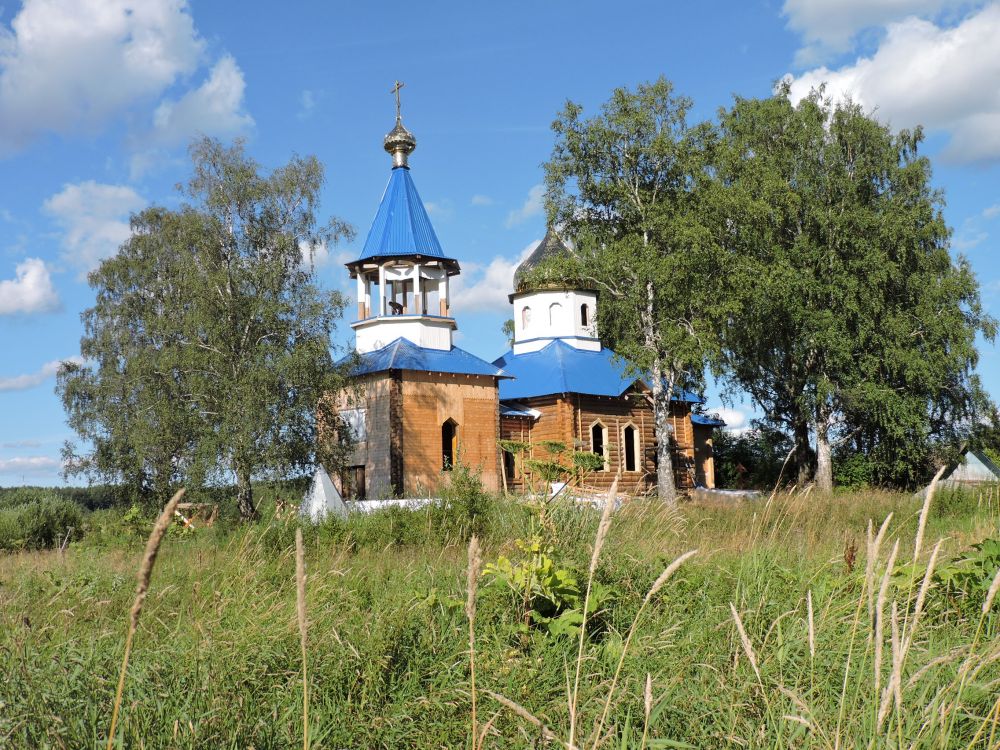 Брюхово. Церковь Рождества Пресвятой Богородицы в Лумбушах. фасады