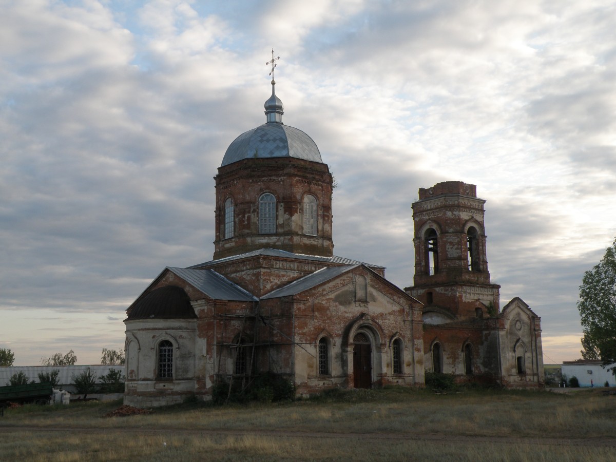 Приречное. Церковь Луки Евангелиста. фасады