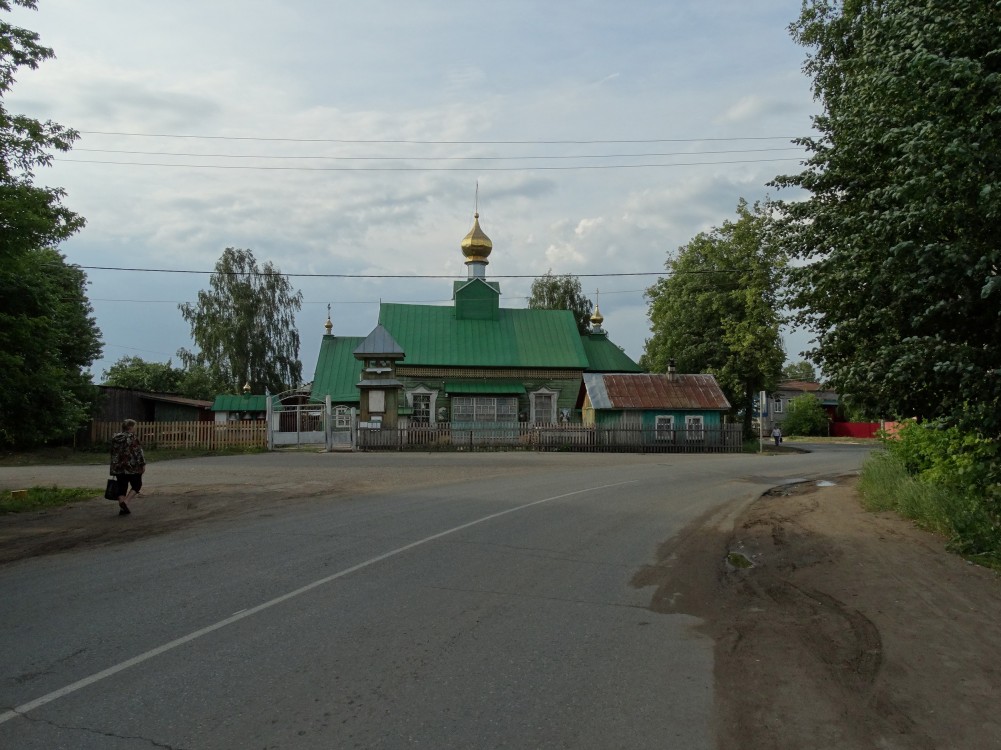 Церковь Успения Пресвятой Богородицы, Камбарка (Камбарский район, Республика Удмуртия). общий вид в ландшафте