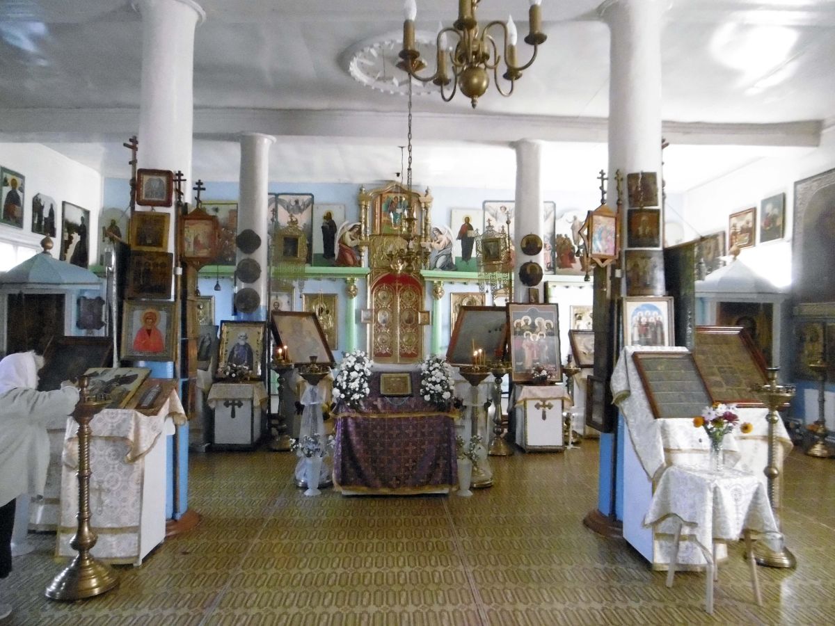 Церковь Успения Пресвятой Богородицы, Камбарка (Камбарский район, Республика Удмуртия). интерьер и убранство, Интерьер и убранство храма
