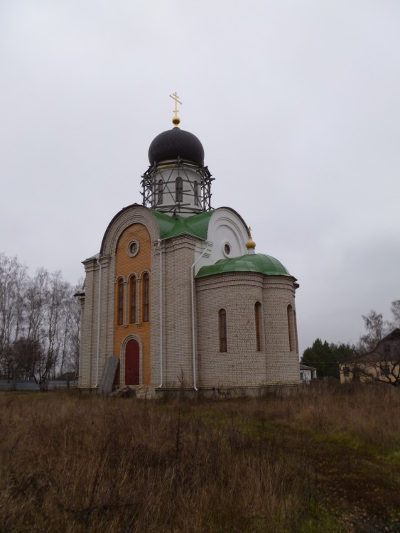 Церковь Димитрия Солунского, Новодмитровка (Орловский район, Орловская область). фасады