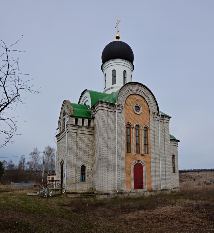 Новодмитровка. Церковь Димитрия Солунского. фасады