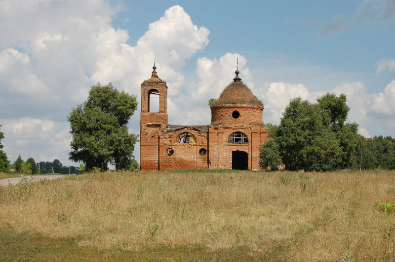 Церковь Михаила Архангела, Грачёвка (Залегощенский район, Орловская область). общий вид в ландшафте