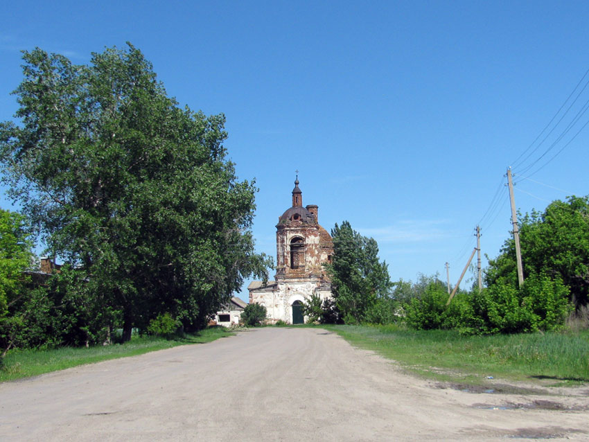 Ширяево. Церковь Николая Чудотворца. общий вид в ландшафте