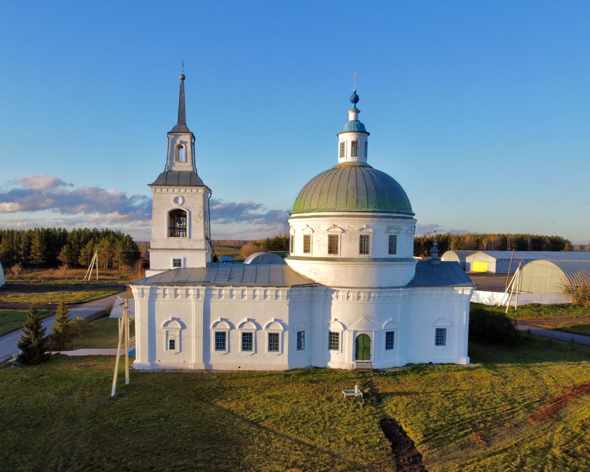 Церковь Казанской иконы Божией Матери, Боровое (Ишимский район и г. Ишим, Тюменская область). фасады, Южный фасад
