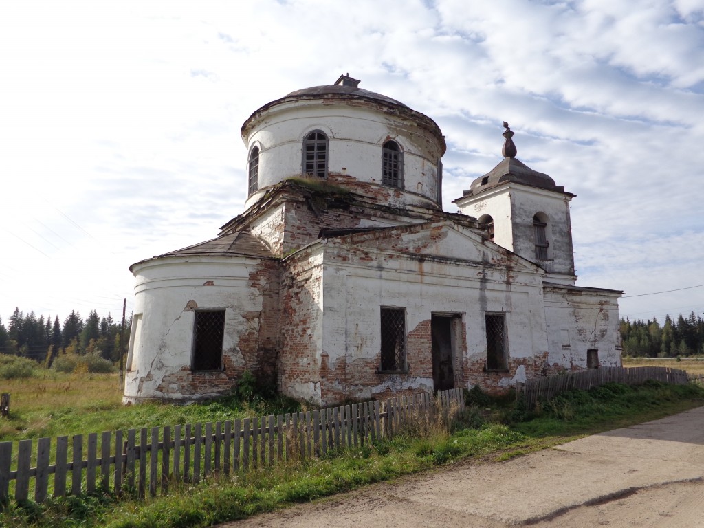 Большой Кемчуг. Церковь Николая Чудотворца. фасады