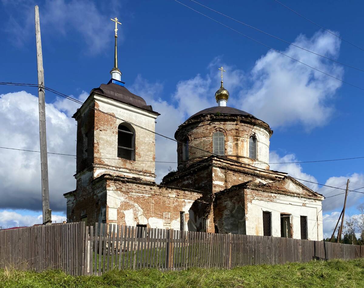 Церковь Николая Чудотворца, Большой Кемчуг (Козульский район, Красноярский край). фасады, Вид с юго-запада