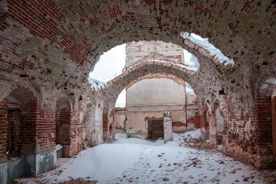 Церковь Казанской иконы Божией Матери, Весьегонск (Весьегонский район, Тверская область). интерьер и убранство