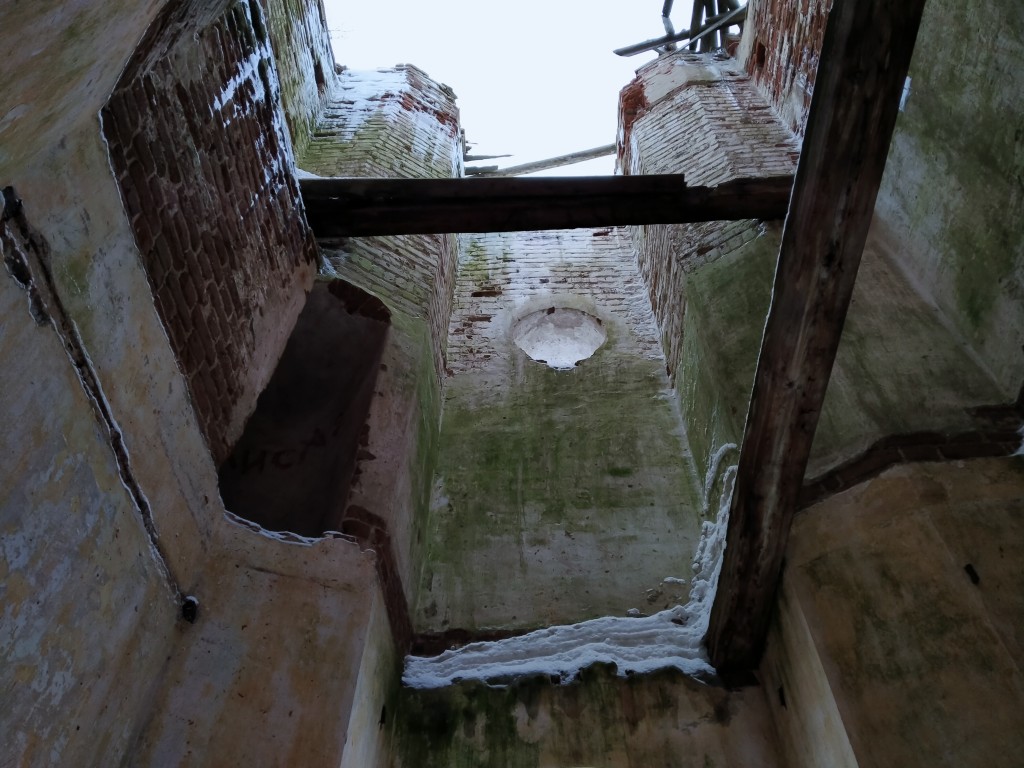 Церковь Казанской иконы Божией Матери, Весьегонск (Весьегонский район, Тверская область). интерьер и убранство