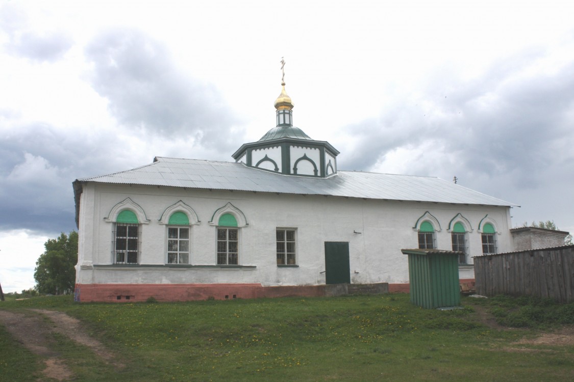 Церковь Троицы Живоначальной, Весьегонск (Весьегонский район, Тверская область). фасады