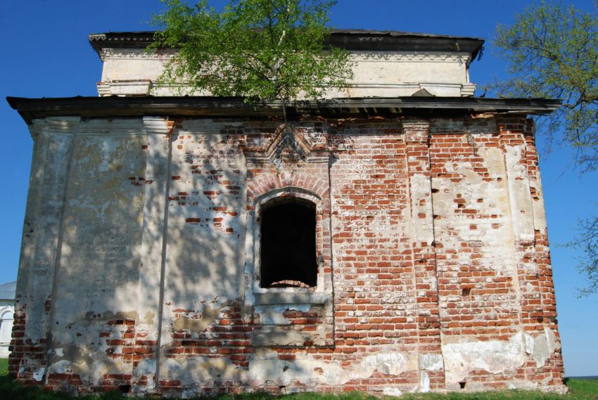 Церковь Казанской иконы Божией Матери, Весьегонск (Весьегонский район, Тверская область). архитектурные детали, Вид на алтарную стену