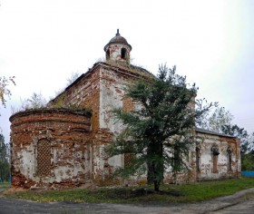 Лофицкое. Церковь Александра Невского