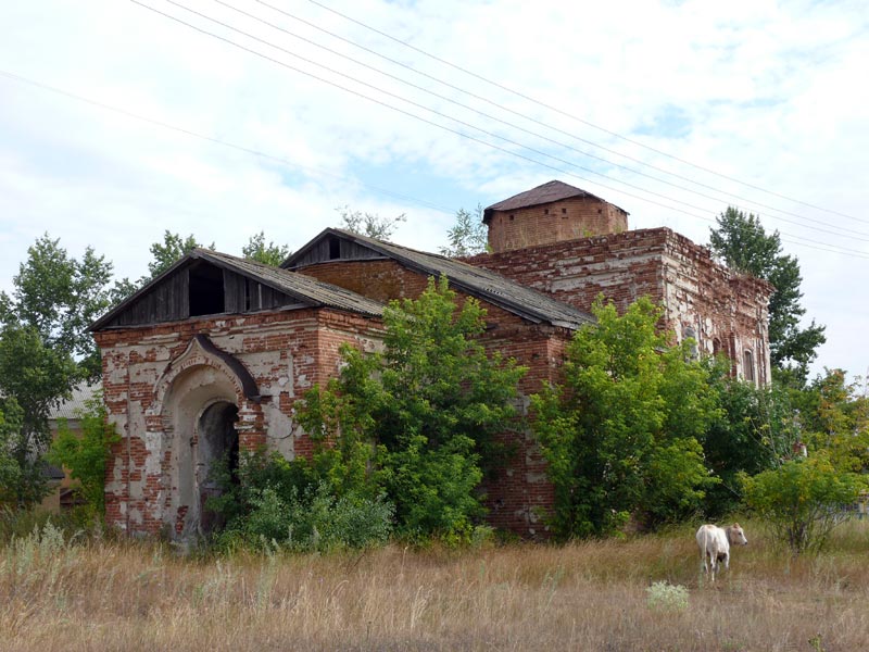 Церковь Иоанна Богослова, Липчанка (Богучарский район, Воронежская область). общий вид в ландшафте