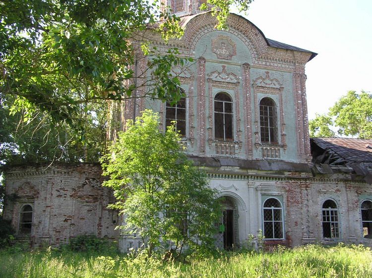 Церковь Троицы Живоначальной, Раменье (Кумёнский район, Кировская область). архитектурные детали