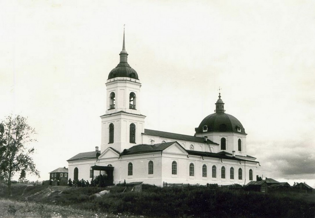 Верходворье. Церковь Покрова Пресвятой Богородицы. архивная фотография