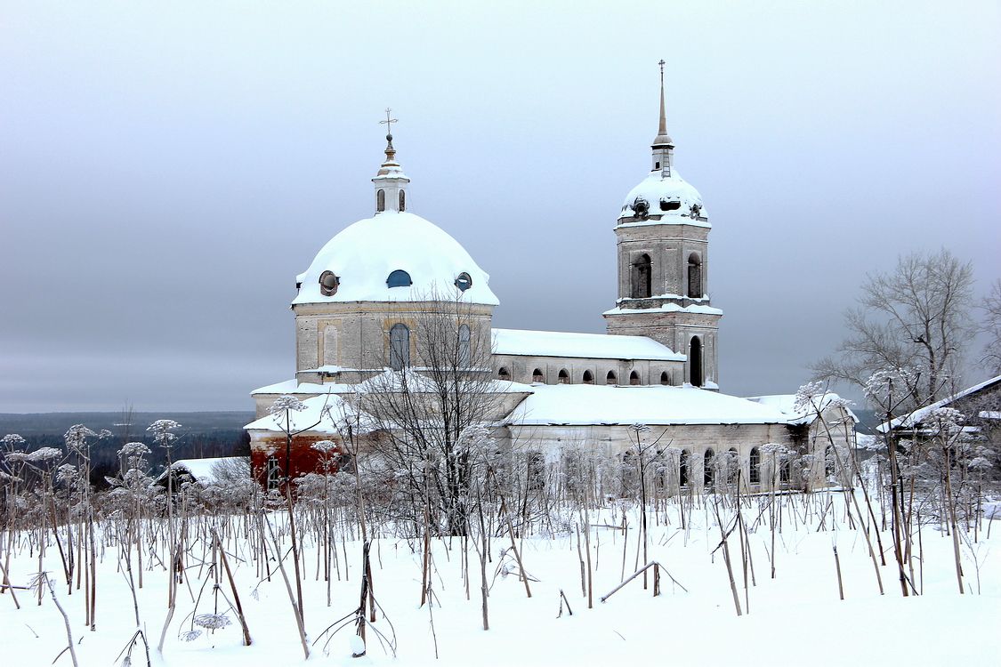 Церковь Покрова Пресвятой Богородицы, Верходворье (Юрьянский район, Кировская область). фасады, Вид с северо-востока.