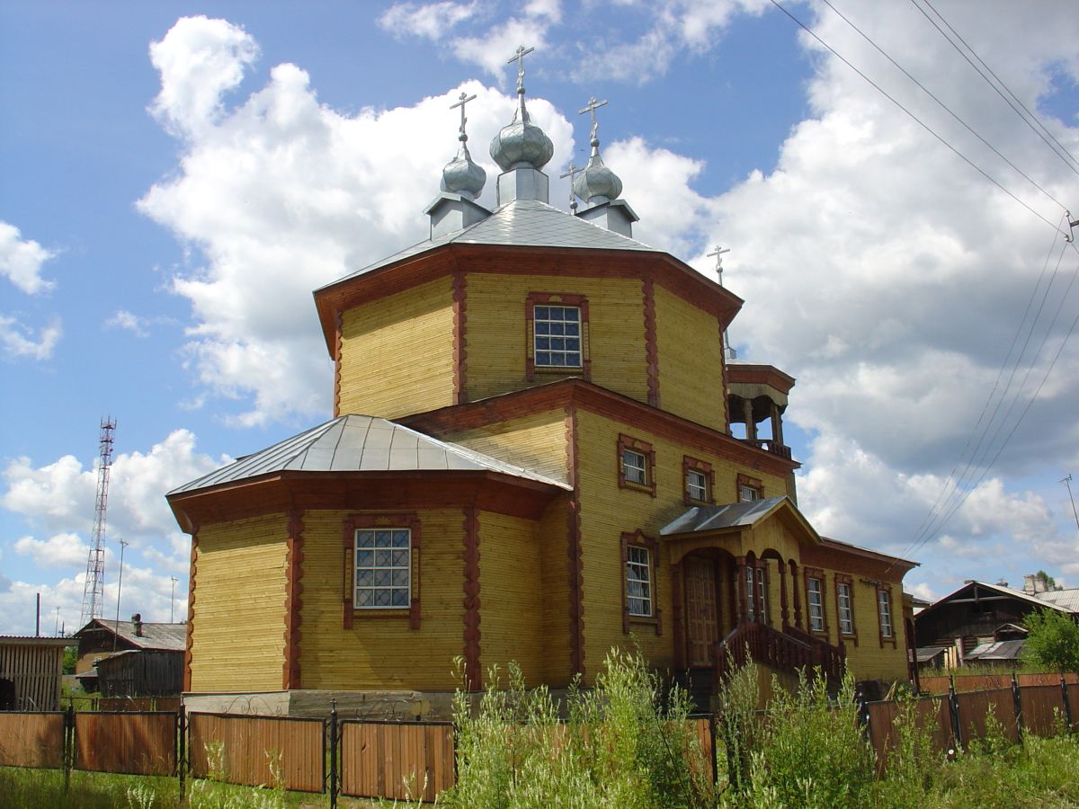 Николо-Полома, посёлок. Церковь Николая Чудотворца. фасады