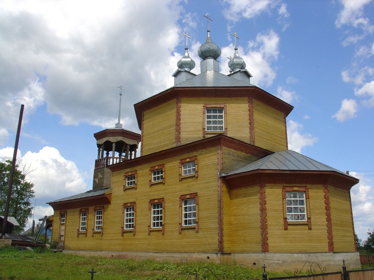 Церковь Николая Чудотворца, Николо-Полома, посёлок (Парфеньевский район, Костромская область). фасады
