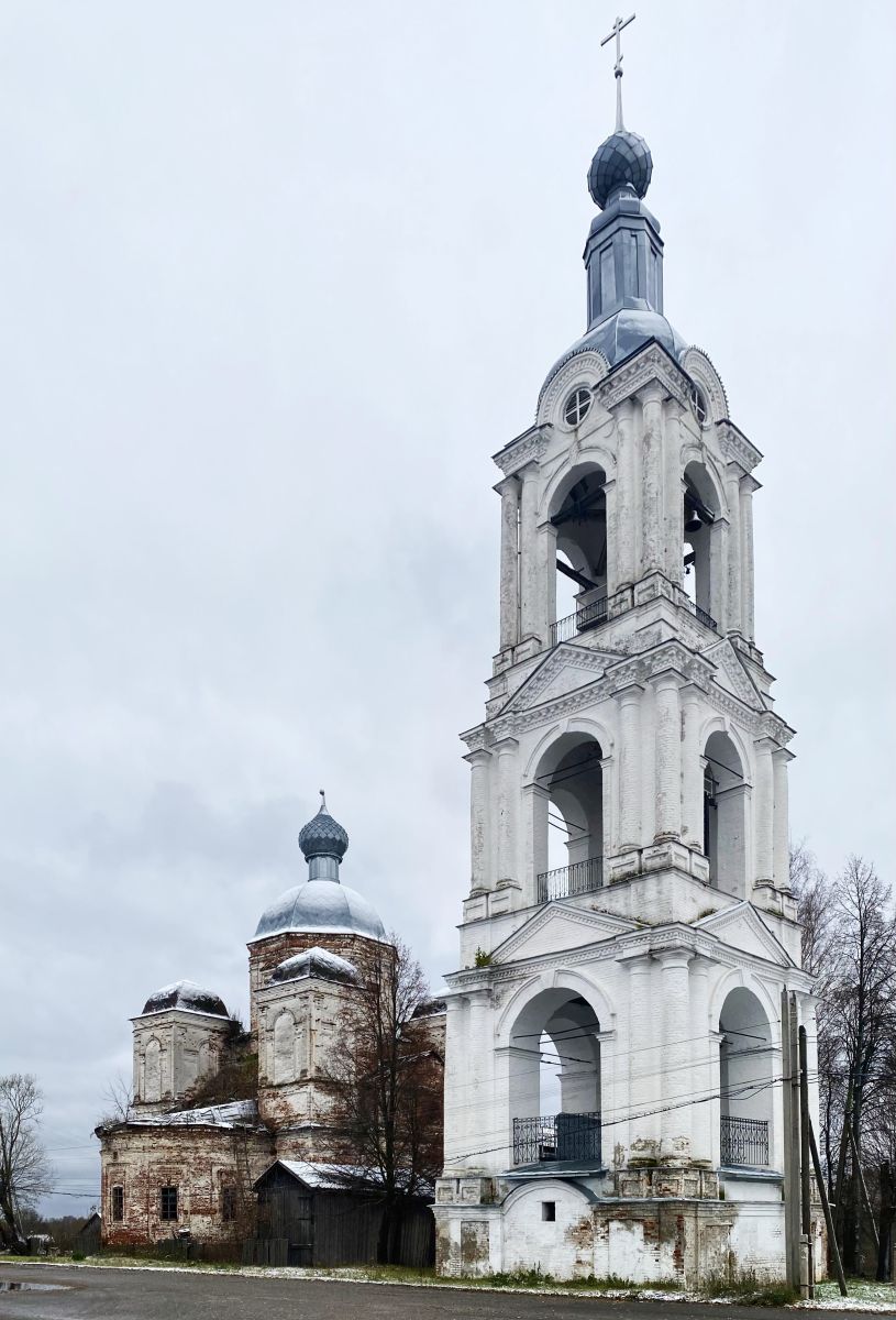 Ансамбль церквей Казанской иконы Божией Матери и Николая Чудотворца, Мыт (Верхнеландеховский район, Ивановская область). фасады, Колокольня и Казанская церковь