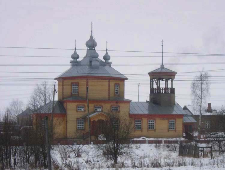 Николо-Полома, посёлок. Церковь Николая Чудотворца. общий вид в ландшафте