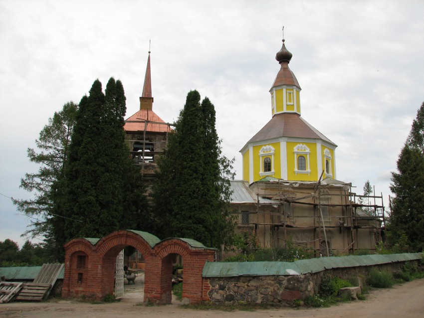 Вехно. Церковь Спаса Преображения. фасады