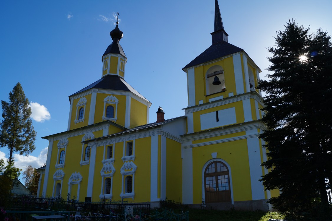 Вехно. Церковь Спаса Преображения. фасады