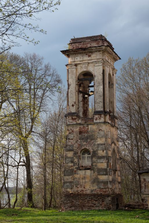 Церковь Казанской иконы Божией Матери (старая), Посадниково (Новоржевский район, Псковская область). архитектурные детали