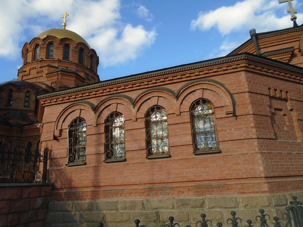 Церковь Иоанна Предтечи при соборе Александра Невского, Новосибирск (Новосибирск, город, Новосибирская область). архитектурные детали, Юго-западный фасад