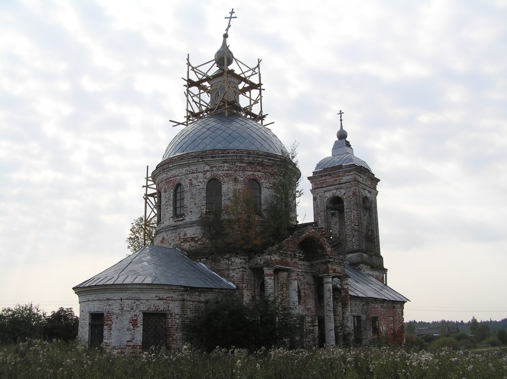 Алферьево. Церковь Покрова Пресвятой Богородицы. фасады